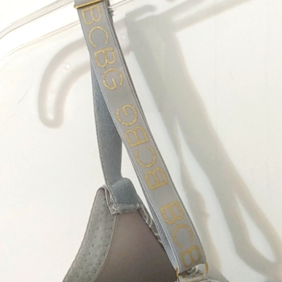 108 BCBGeneration GRAY & WHITE LITE LIFT FLAWLESS FIT BRA SIZE 40DD NWOT - Picture 4 of 5